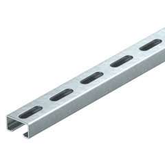 Profilēta sliede perf., šlices platums 18 mm 6000x40x22,5, St, FT