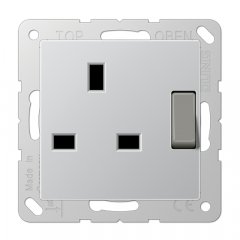 Kontaktligzda pārslēdzama Anglijas standarts, 13 A 250 V ~, skrūvju spailes BS 1363-1, 4 mm2, ar bērnu drošību, alumīnijs