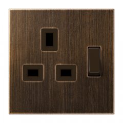 Kontaktligzda pārslēdzama Anglijas standarts, 13 A 250 V ~, skrūvju spailes BS 1363-1, 4 mm2, ar bērnu drošību